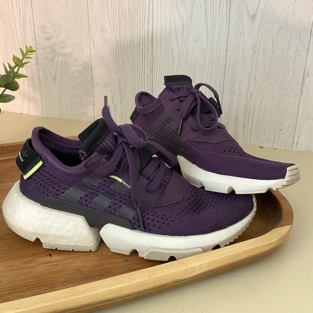 Adidas Tennis Shoes